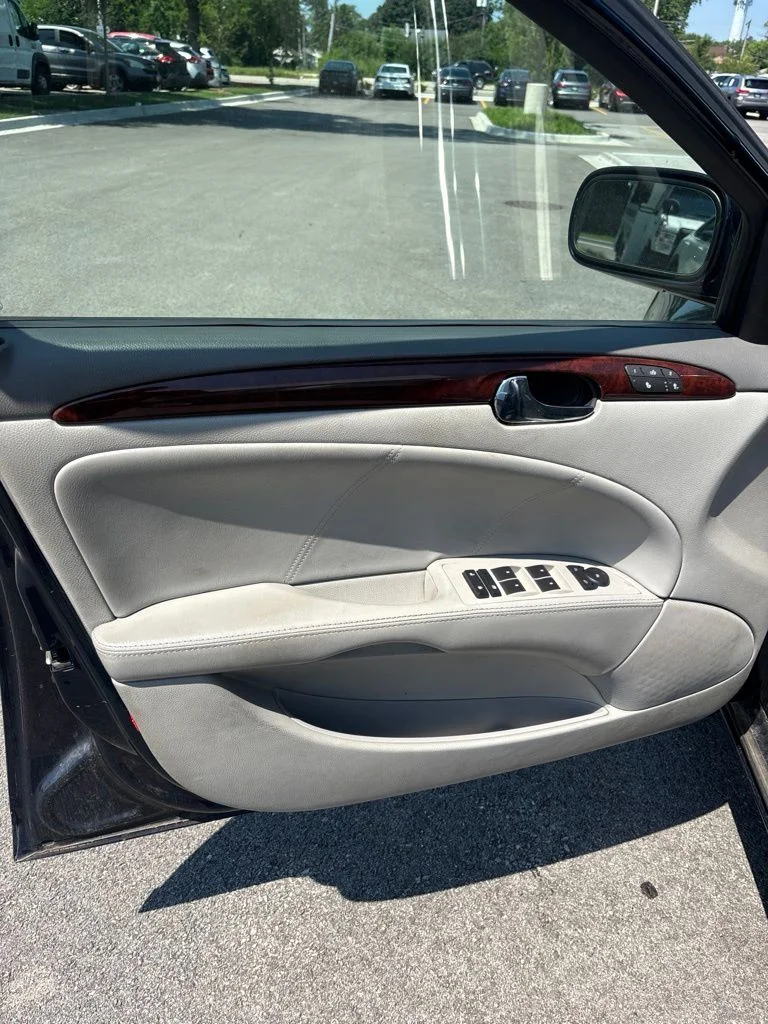 Used 2007 Ming Blue Metallic Buick CXL image 27