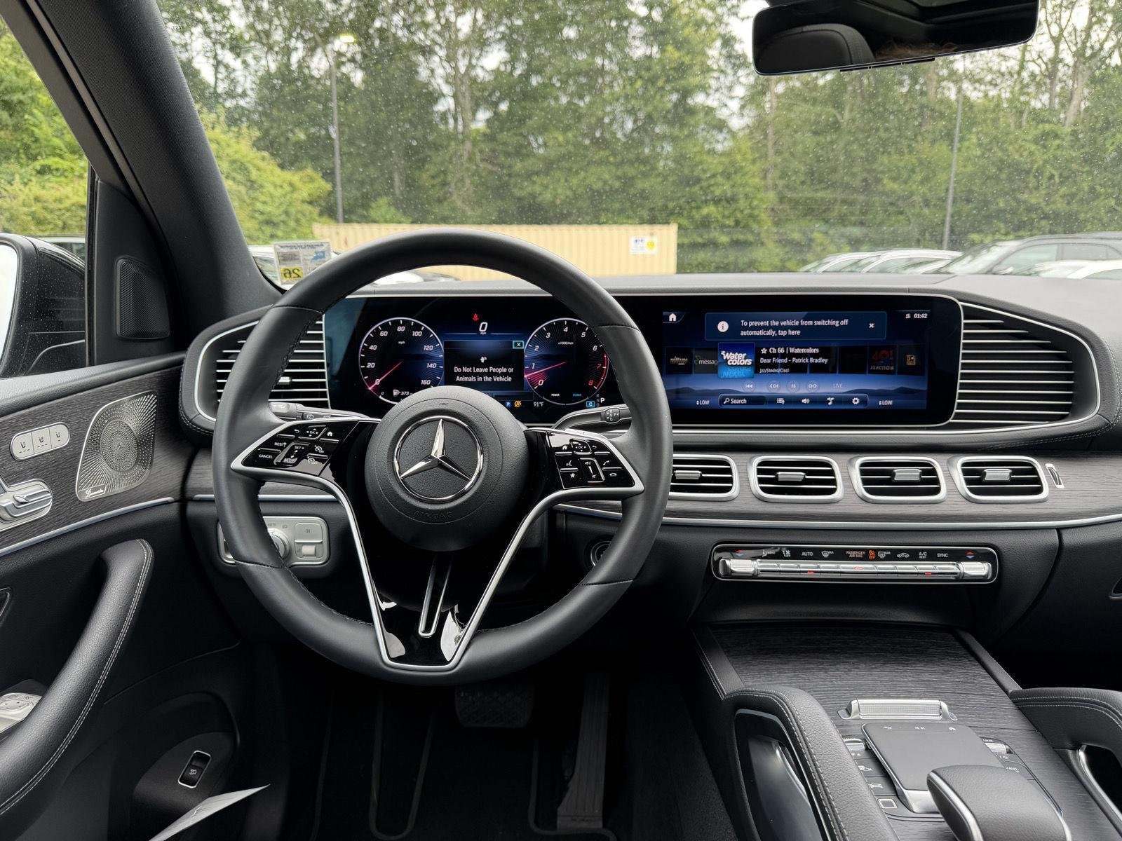 Certified Used 2026 Obsidian Black Metallic Mercedes-Benz GLE 350 image 19