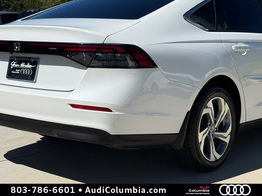 Used 2024  Honda EX image 15