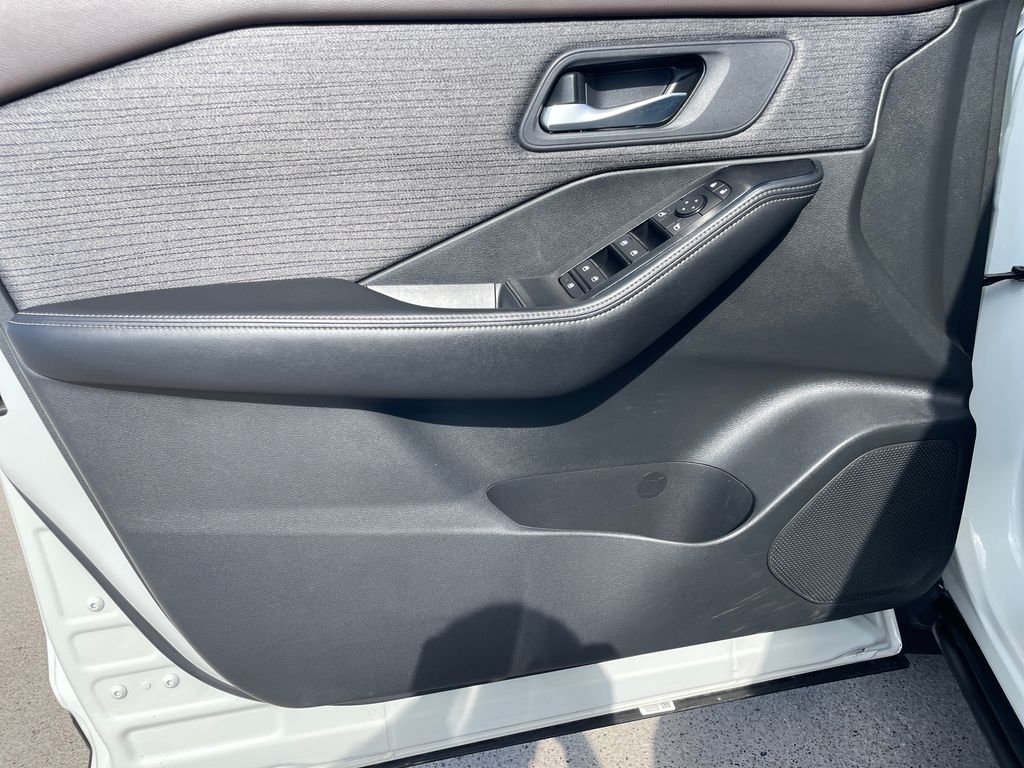 Certified Used 2023 White Nissan SV image 10