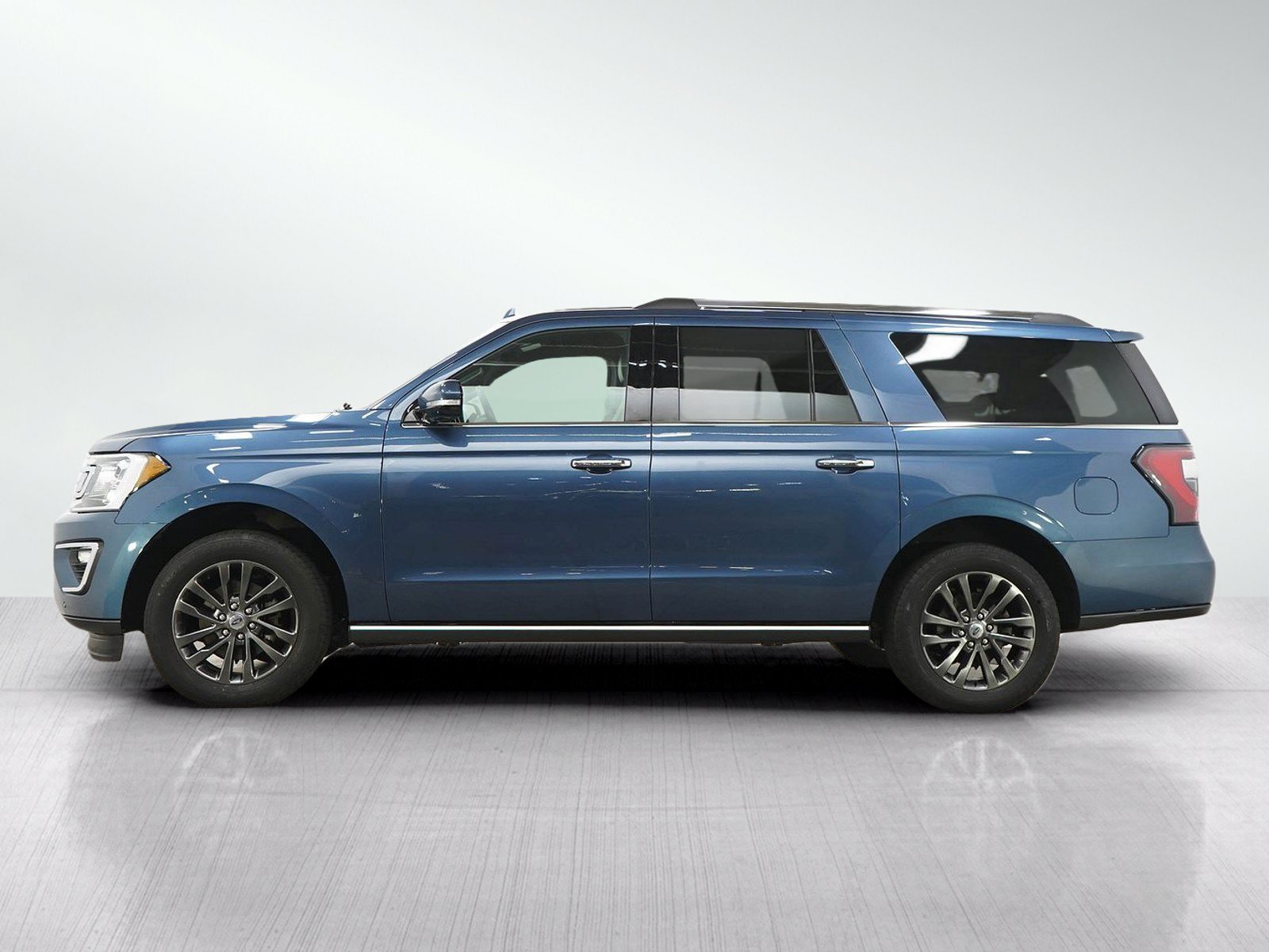Used 2020 Blue Metallic Ford Limited image 2