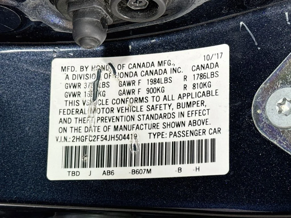 Used 2018 Gray Honda LX image 37