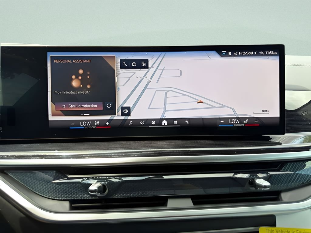 New 2026 Mineral White Metallic BMW sDrive40i image 15