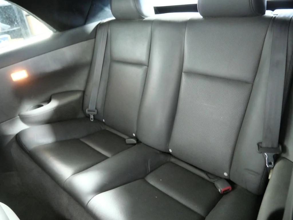 Used 2004 Black Toyota SLE image 19