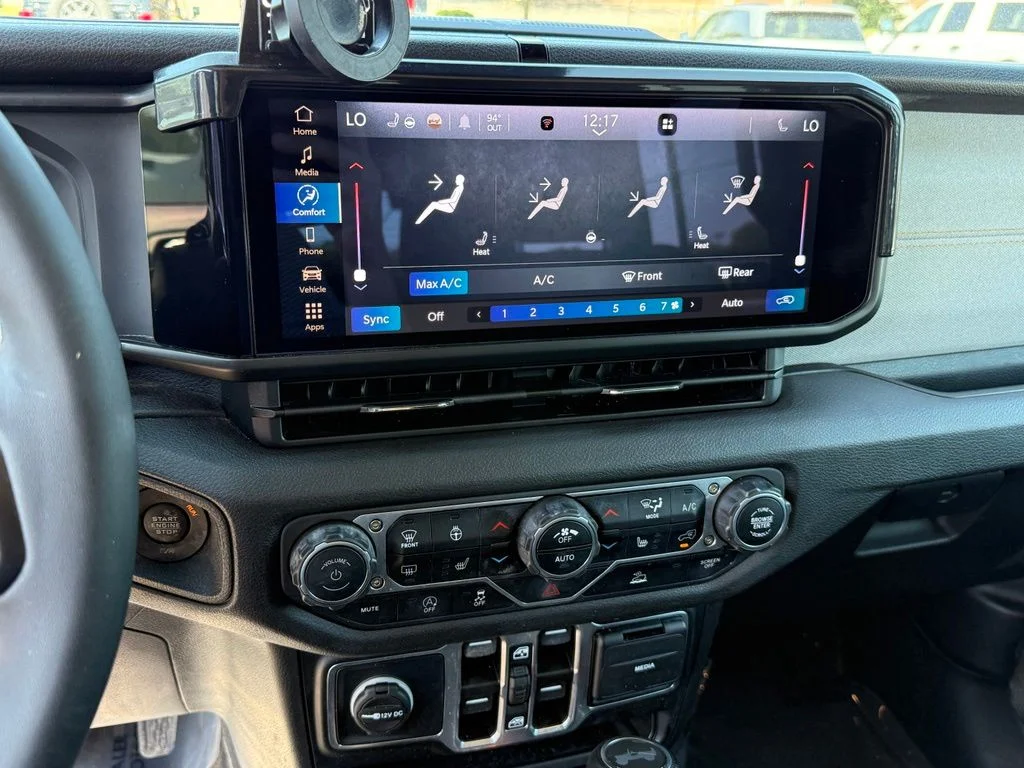 Used 2024 Black Jeep Sport S image 19