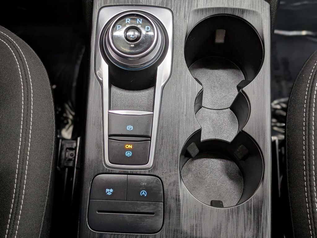 Used 2025 Red Ford Active image 19