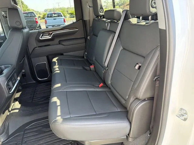 New 2026 Summit White GMC Elevation image 17