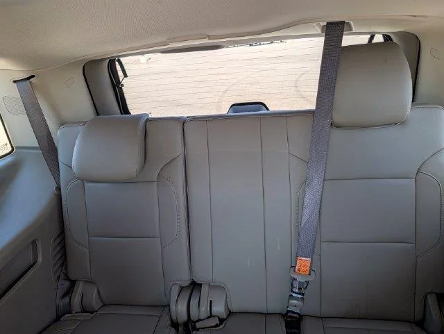 Used 2019 SUMMIT WHITE Chevrolet LT image 26