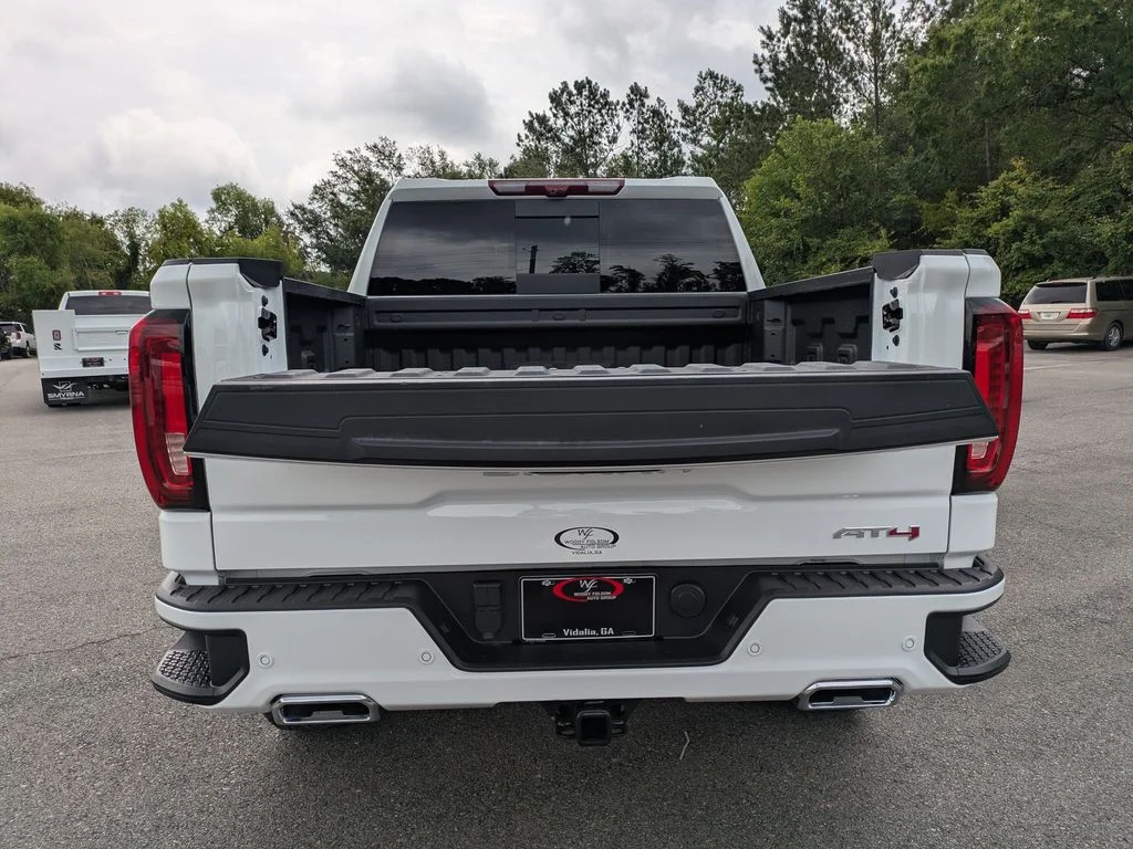 Used 2026 White GMC AT4 image 14