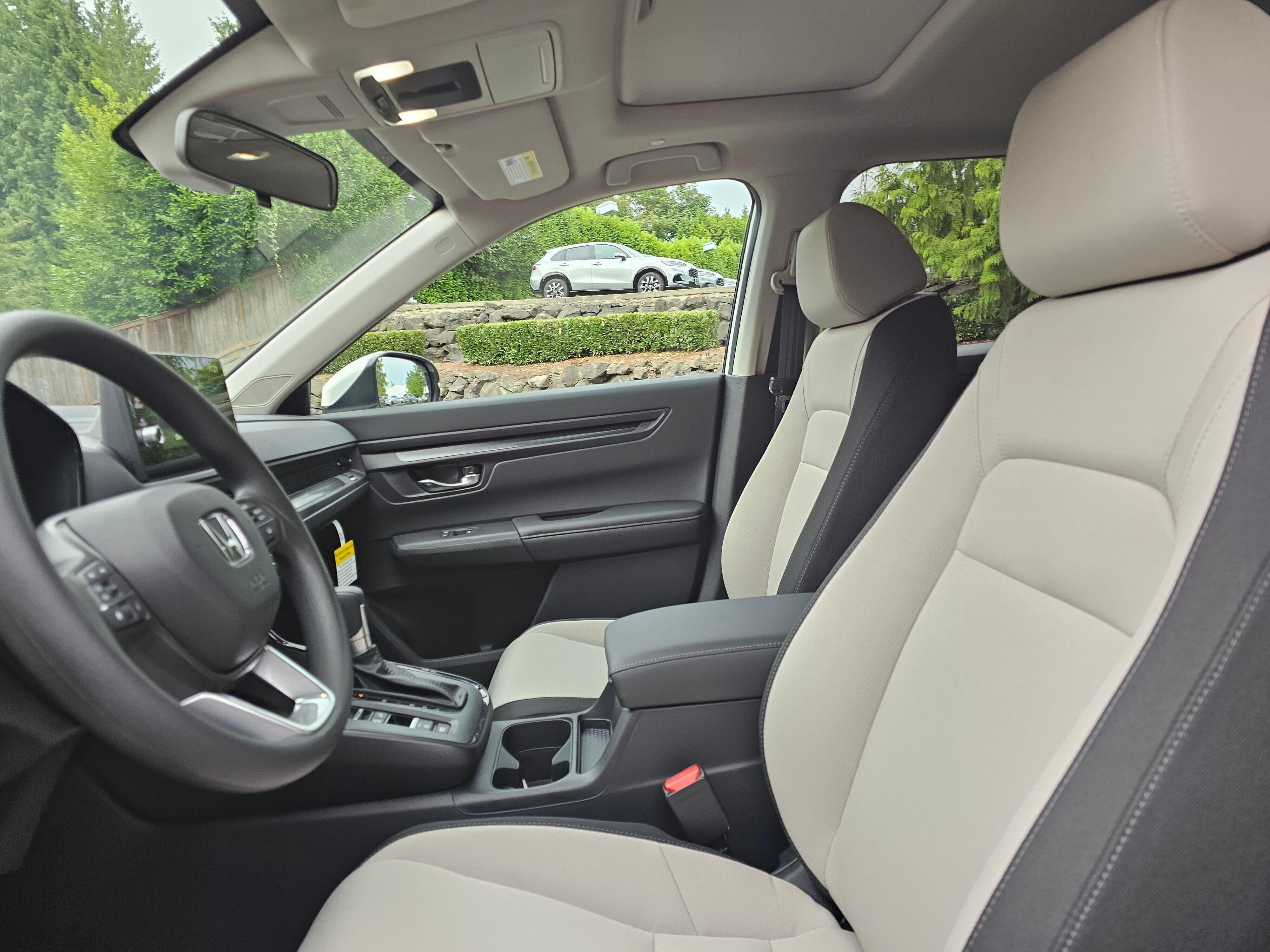 New 2026 Platinum White Pearl Honda EX image 23