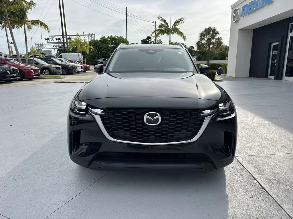 Used 2025 Jet Black Mazda 3.3 Turbo Select image 8