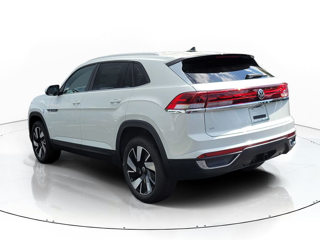 New 2026 White/off-white Volkswagen SE w/Technology image 3