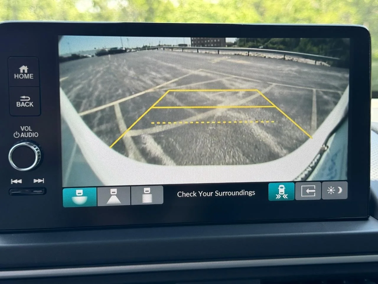 2025 Honda Pilot Touring - Photo 38