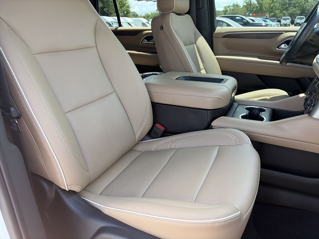 Used 2023 Beige Chevrolet Premier image 34