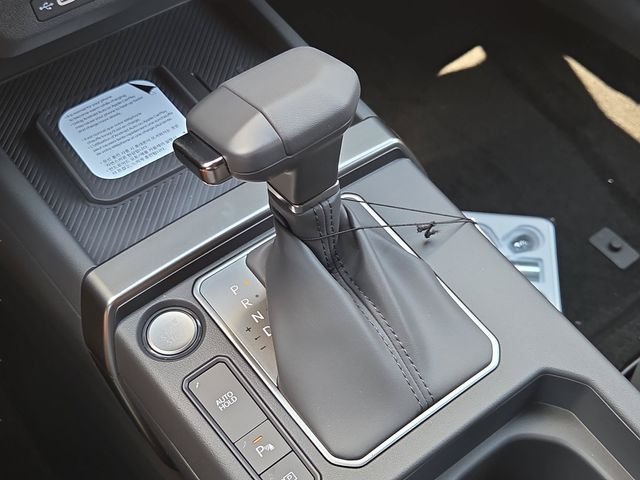 New 2027 Brown Kia X-Line S image 14