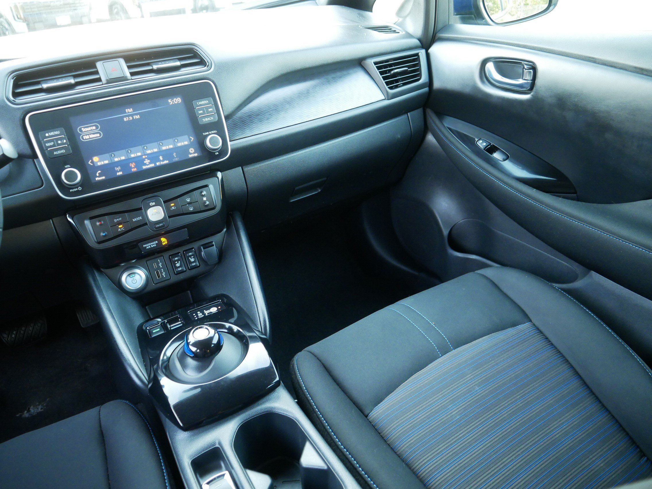 Used 2025 Deep Blue Pearl Nissan SV PLUS image 11