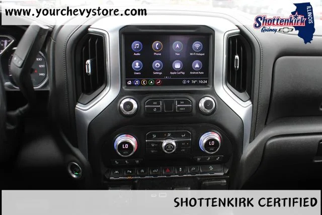 Used 2021 White GMC SLT image 33