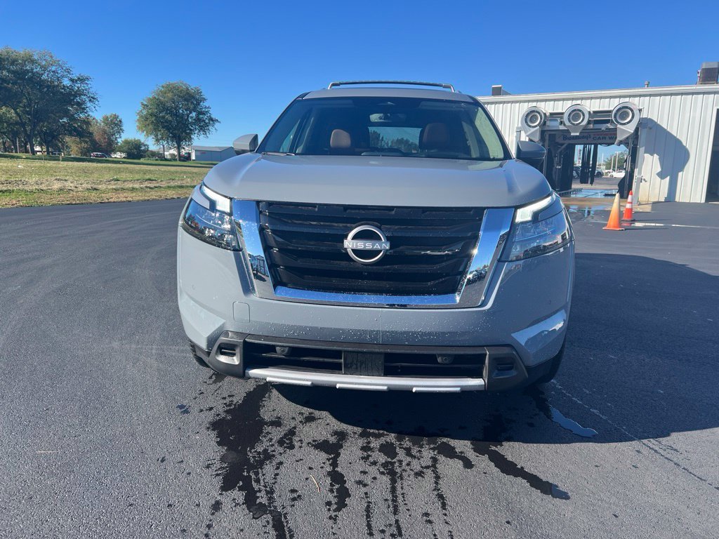 Certified Used 2025 Boulder Gray Nissan Platinum image 2