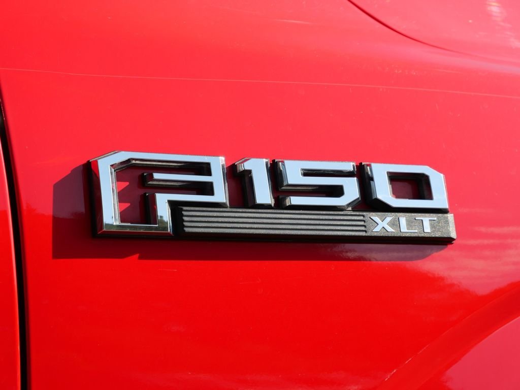 Used 2018 Red Ford Lariat image 10