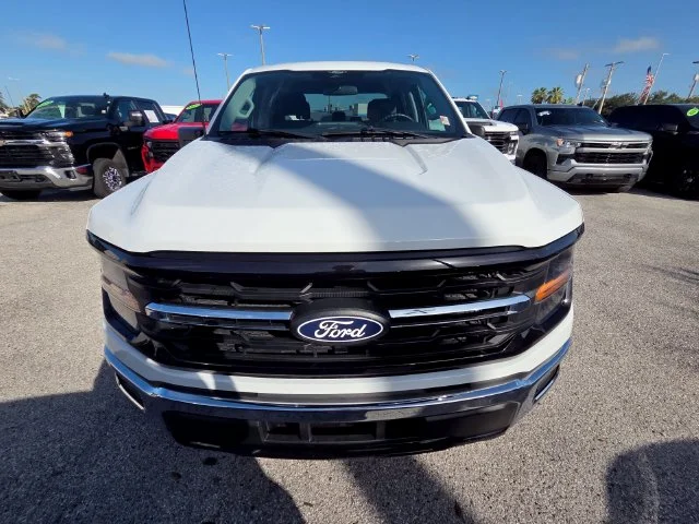 Used 2025 White Ford XLT image 15