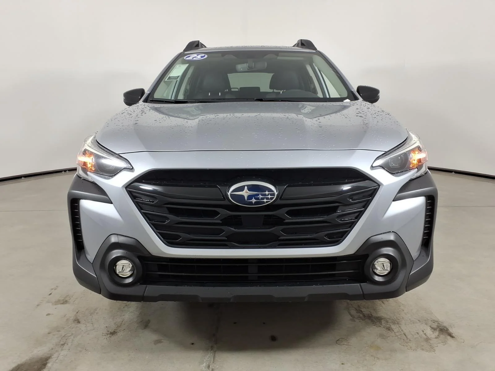Certified Used 2025 Ice Silver Metallic Subaru Onyx Edition image 13