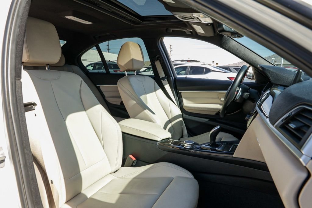 Used 2016 White BMW 328i image 18