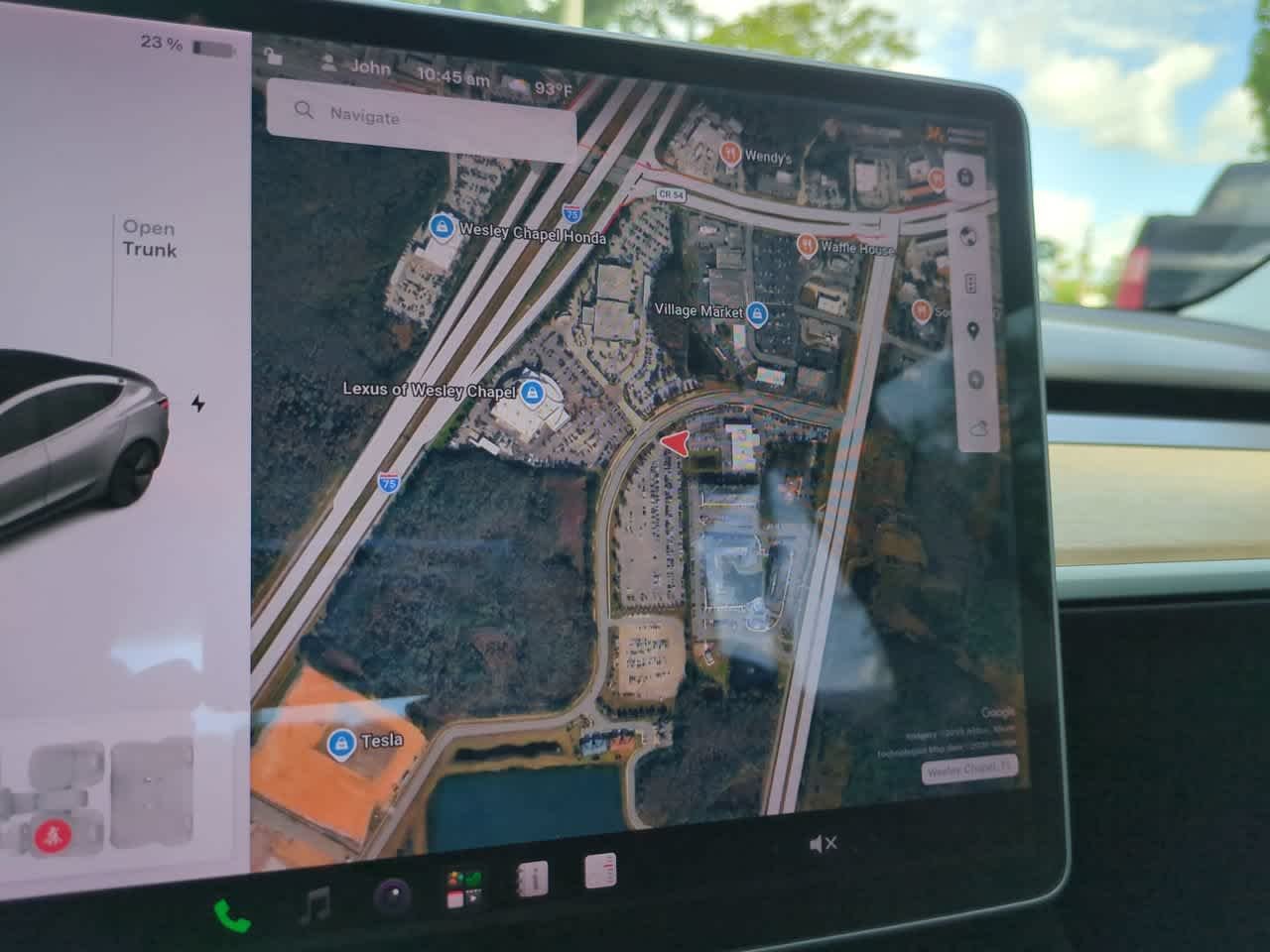 Used 2018  Tesla  image 20