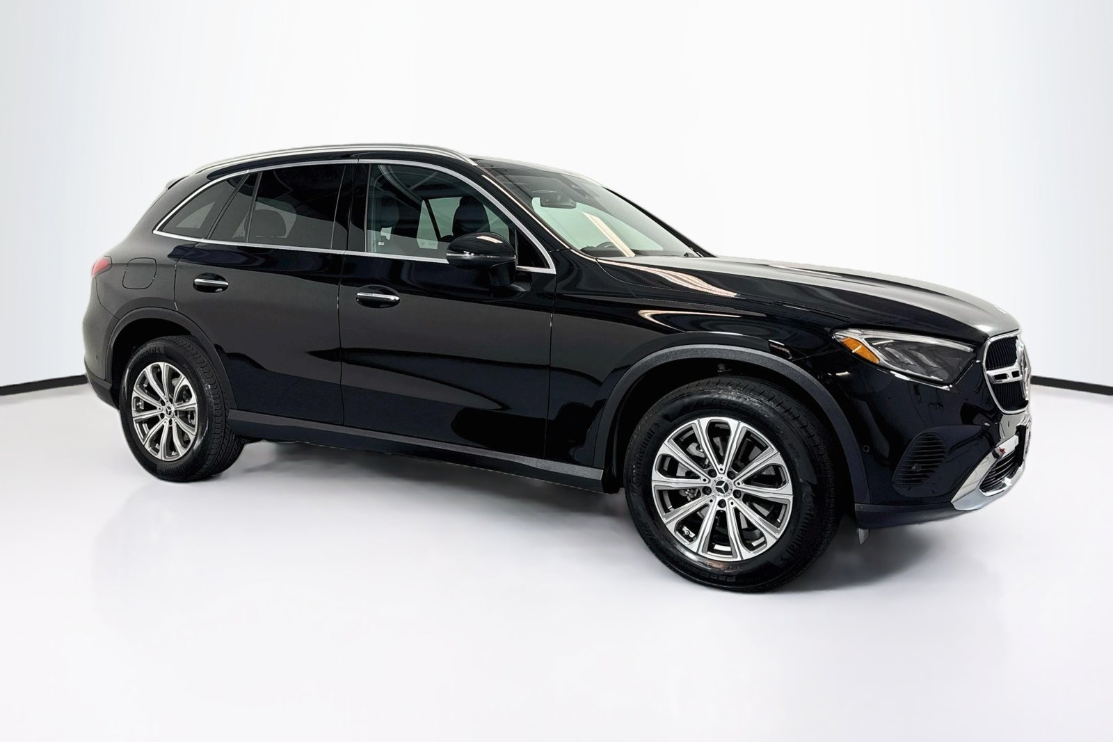 Certified Used 2026 Black Mercedes-Benz GLC 300 image 3