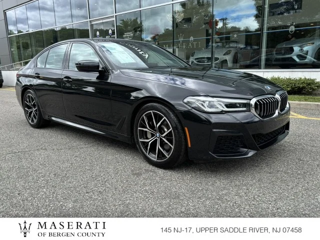 2022 BMW 5 Series 530i xDrive Sedan's photo