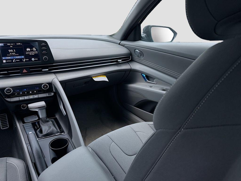 New 2026 Amazon Gray Hyundai SEL Sport image 16