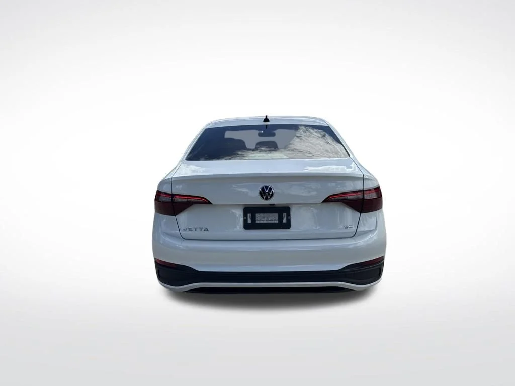 Used 2024 White Volkswagen 1.5T SE image 7