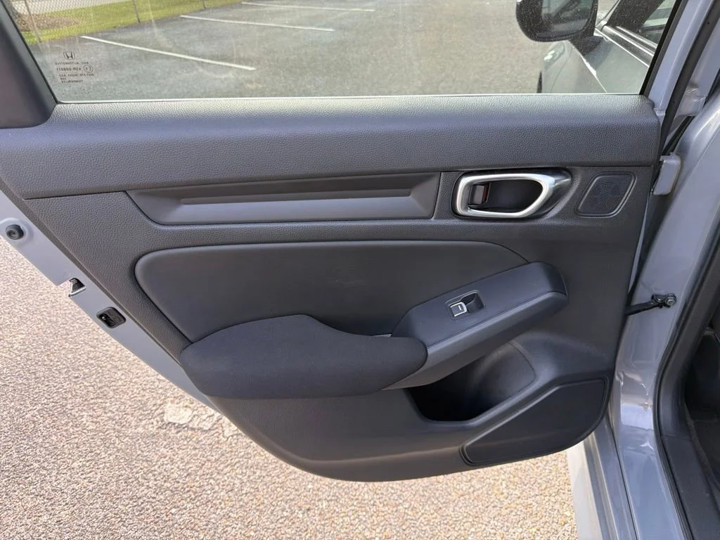 Used 2025 Gray Honda Sport image 19