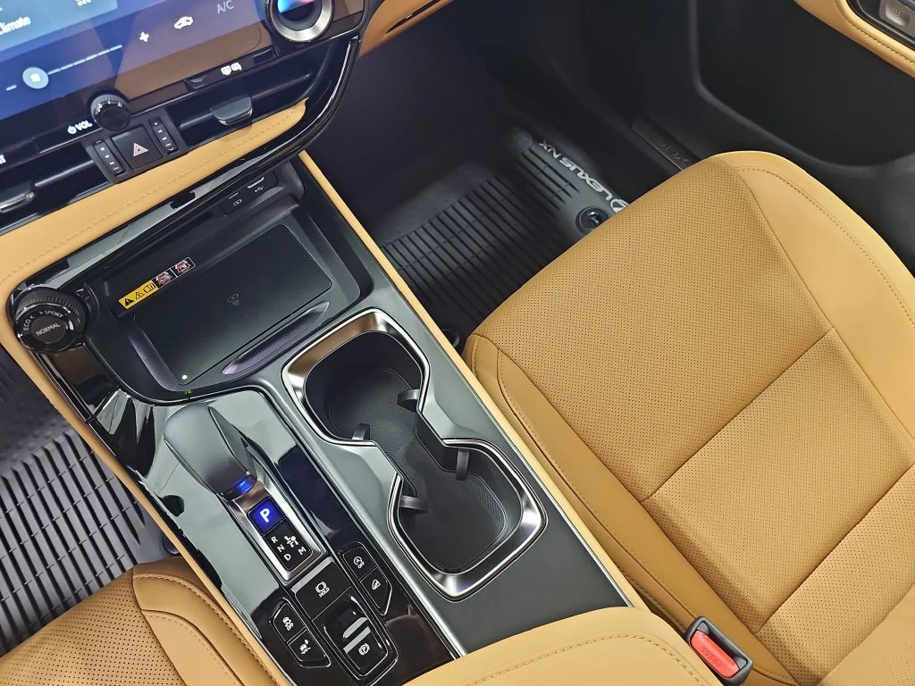 New 2026 Ultra White Lexus PREMIUM image 24