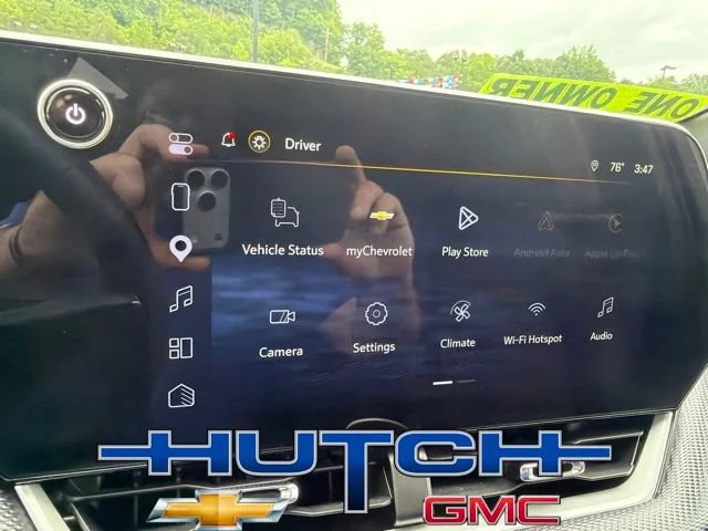 Used 2026 Lakeshore Blue Metallic Chevrolet LT image 36