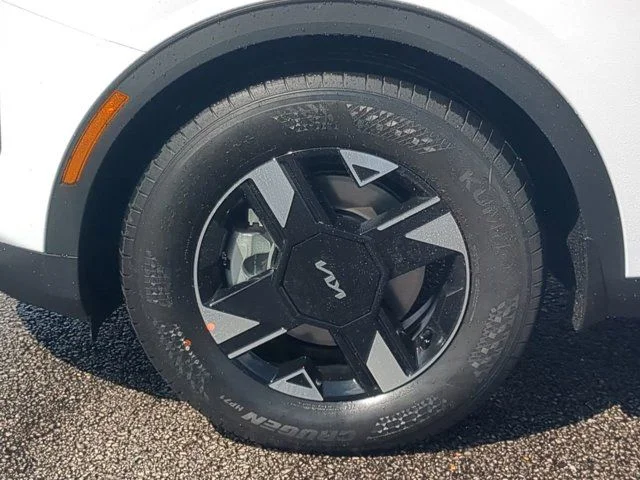 2026 Kia Sportage LX - Photo 11