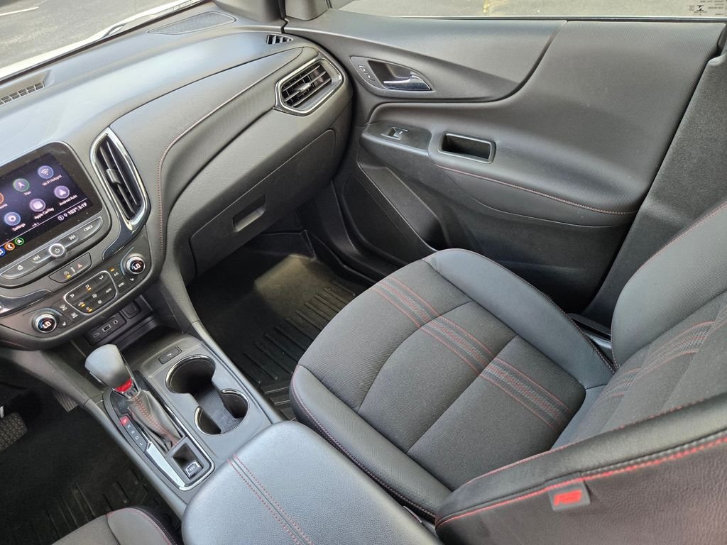 Used 2022 White Chevrolet RS image 13