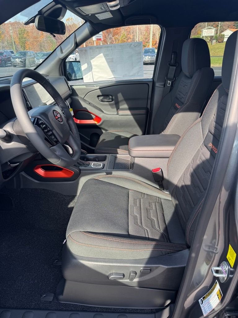 2026 Nissan Frontier PRO-4X - Photo 14