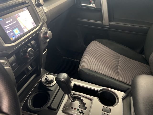 2018 Toyota 4Runner SR5 - Photo 32