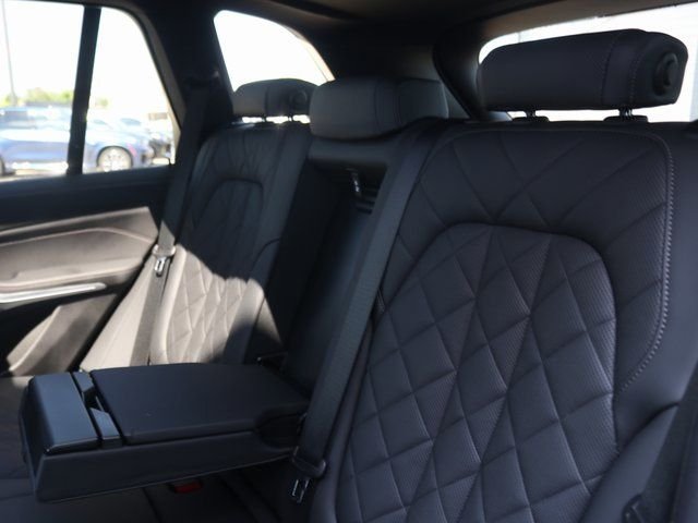 2025 BMW X5 40i - Photo 29