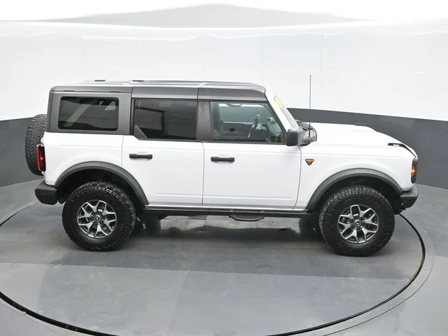 Used 2021 White Ford Badlands image 16