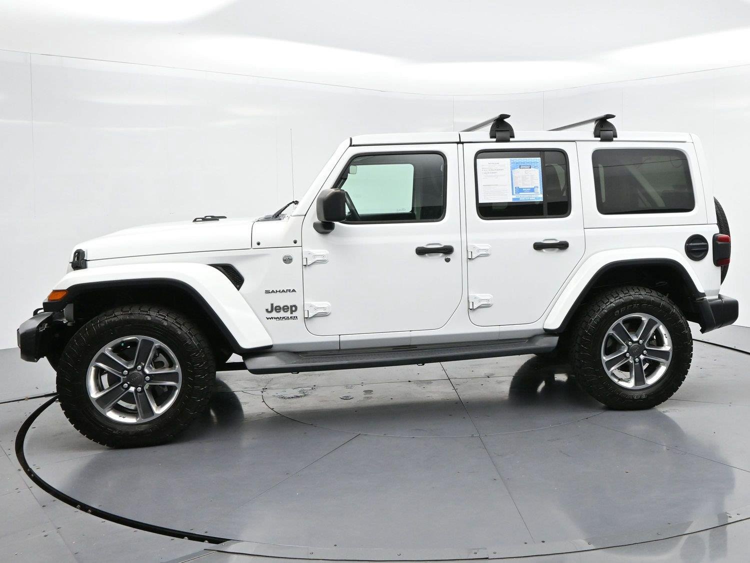 Used 2019 Bright White Clearcoat Jeep Sahara image 4
