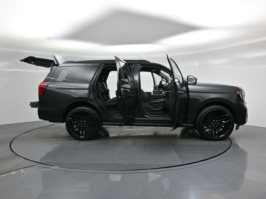 New 2026 Dark Matter Gray Metallic Ford Platinum image 4