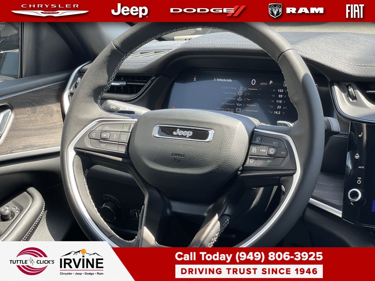 New 2026 Bright White Clear-Coat Exterior Paint Jeep Laredo Altitude image 15