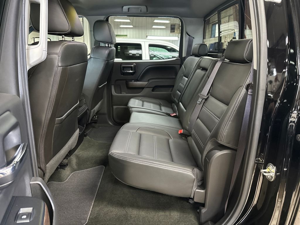Used 2017 Black GMC Denali image 22