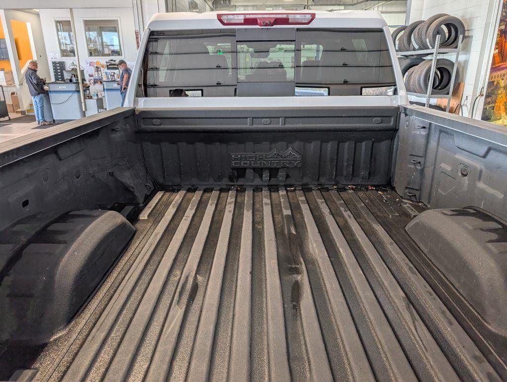 2024 Chevrolet Silverado 2500HD High Country - Photo 11