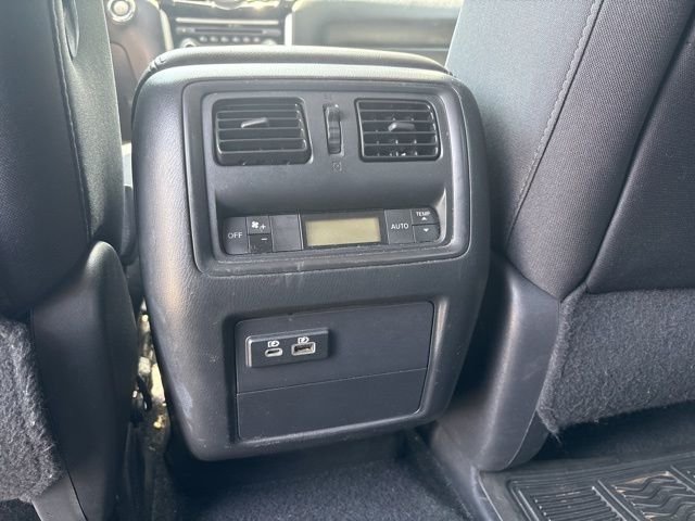 Used 2019 Gray Nissan SV image 15