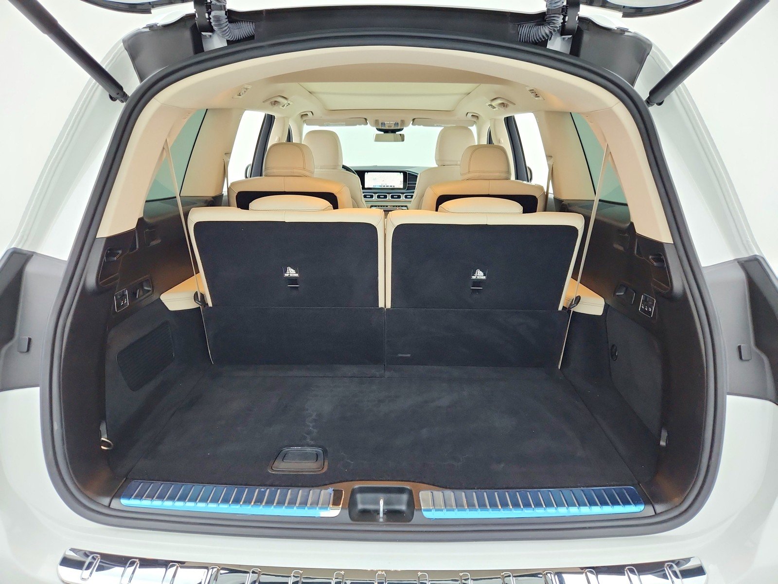 Certified Used 2023 Polar White Mercedes-Benz GLS 450 image 35
