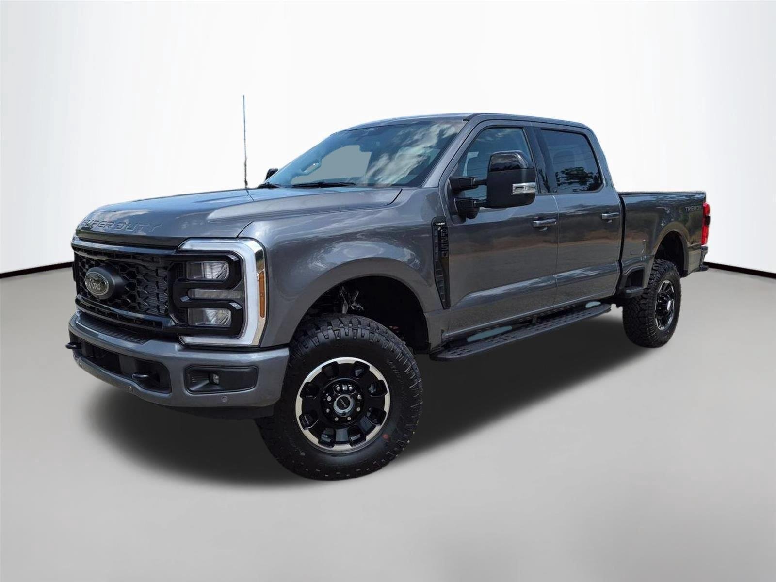 New 2026 Carbonized Gray Metallic Ford F-250® Lariat® image 1