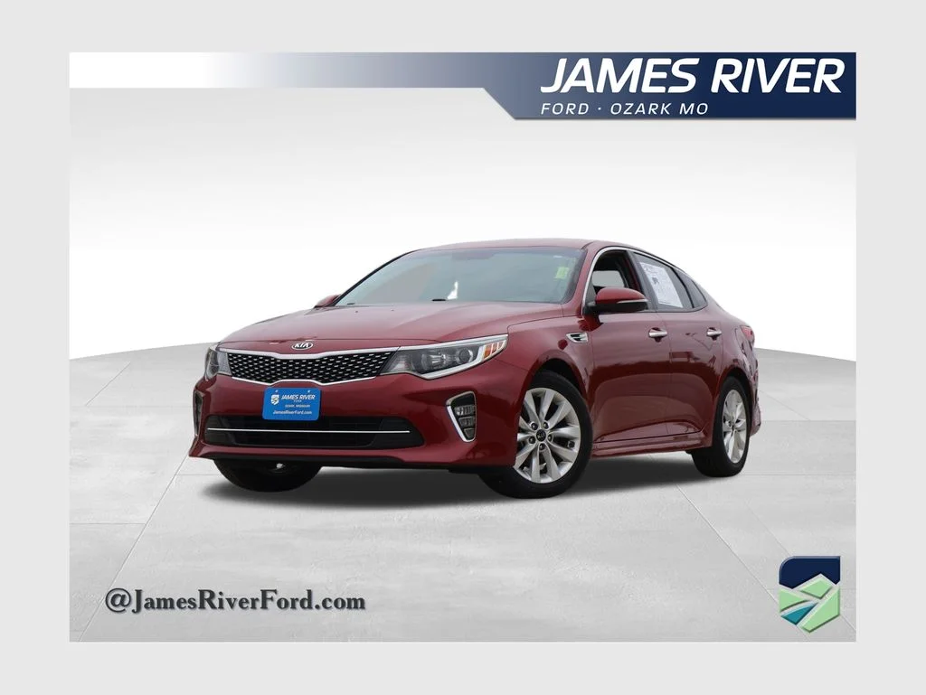 2018 Kia Optima S AT's photo