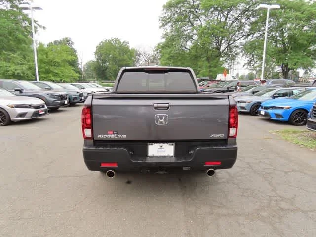 Certified Used 2023 Modern Steel Metallic Honda EX-L image 5